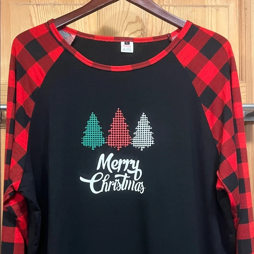 Plaid Sleeve Merry Christmas Sleep Top Oversized Sz L - Picture 1 of 5